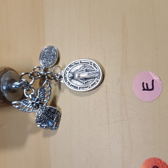 Religious 2 for 1 price - Wine Cork - Christian Key Chain - Purse Charm - Pick 2 - Picture 5 of 5